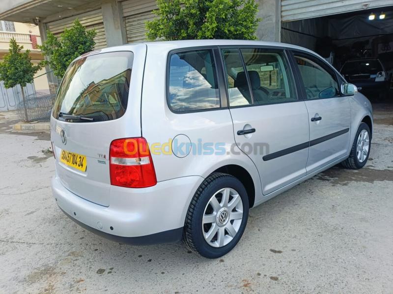 Volkswagen Touran 2004 Touran 15