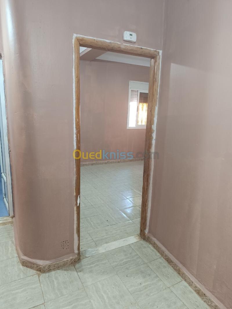 Location Appartement Niveau de villa F3 Alger Douera 2