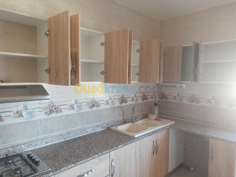 Location Appartement F4 Alger Mahelma 19