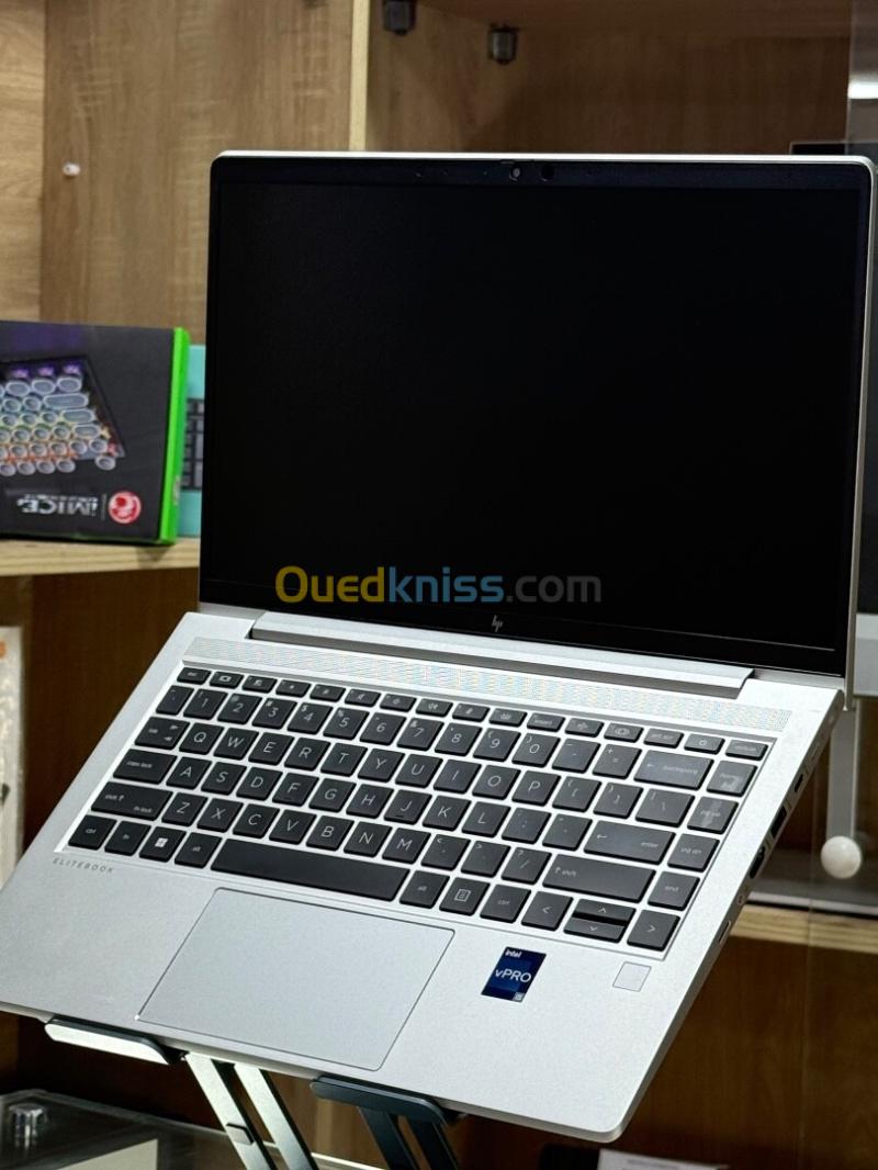 HP ELITEBOOK 640 G10 I5 VPRO 1345U 16GO 256GO SSD NVME 8