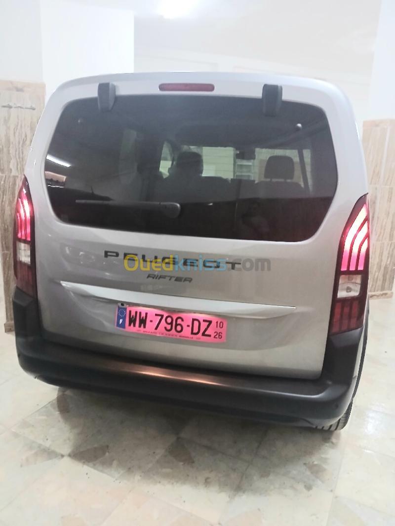 Peugeot Rifter 2026 Allure 4