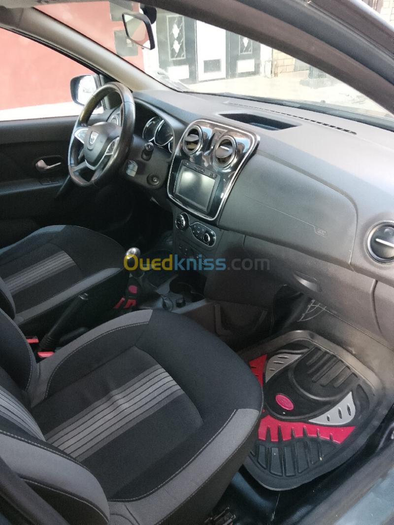 Dacia Sandero 2018 Stepway PRIVILEGE 4