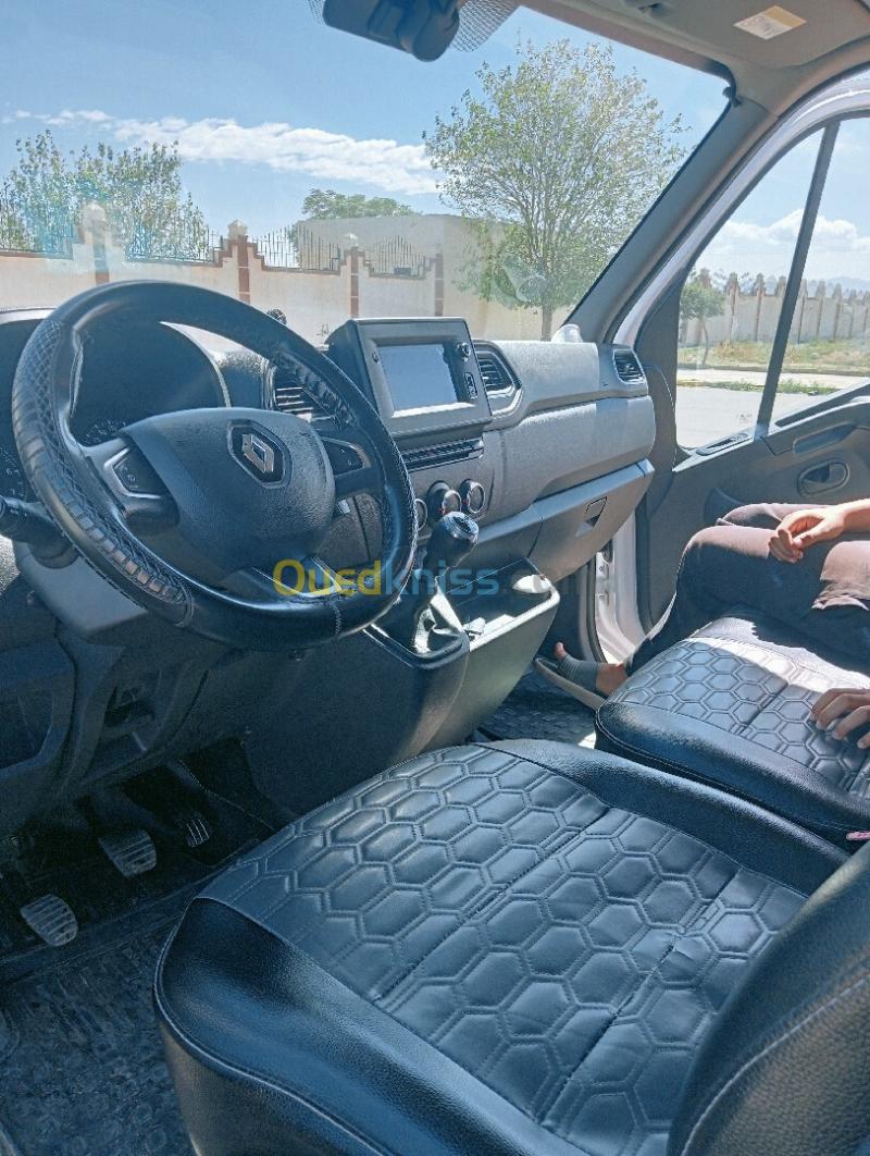 Renault Master 2021 L3H2 6
