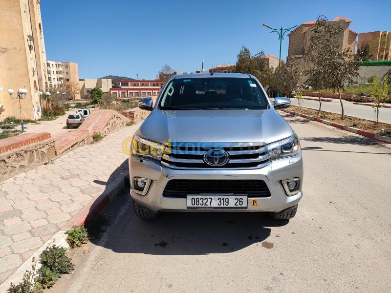  Toyota Hilux 2019 LEGEND DC 4x4 Pack Luxe