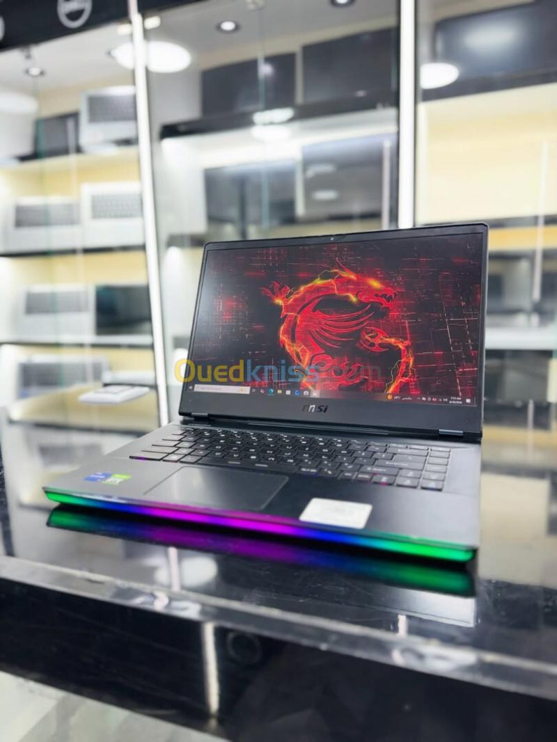 MSi RAIDER 15 i9-10980HK 16GB 512GB NVME RTX 2070 SUPER 8GB 240Hz 3