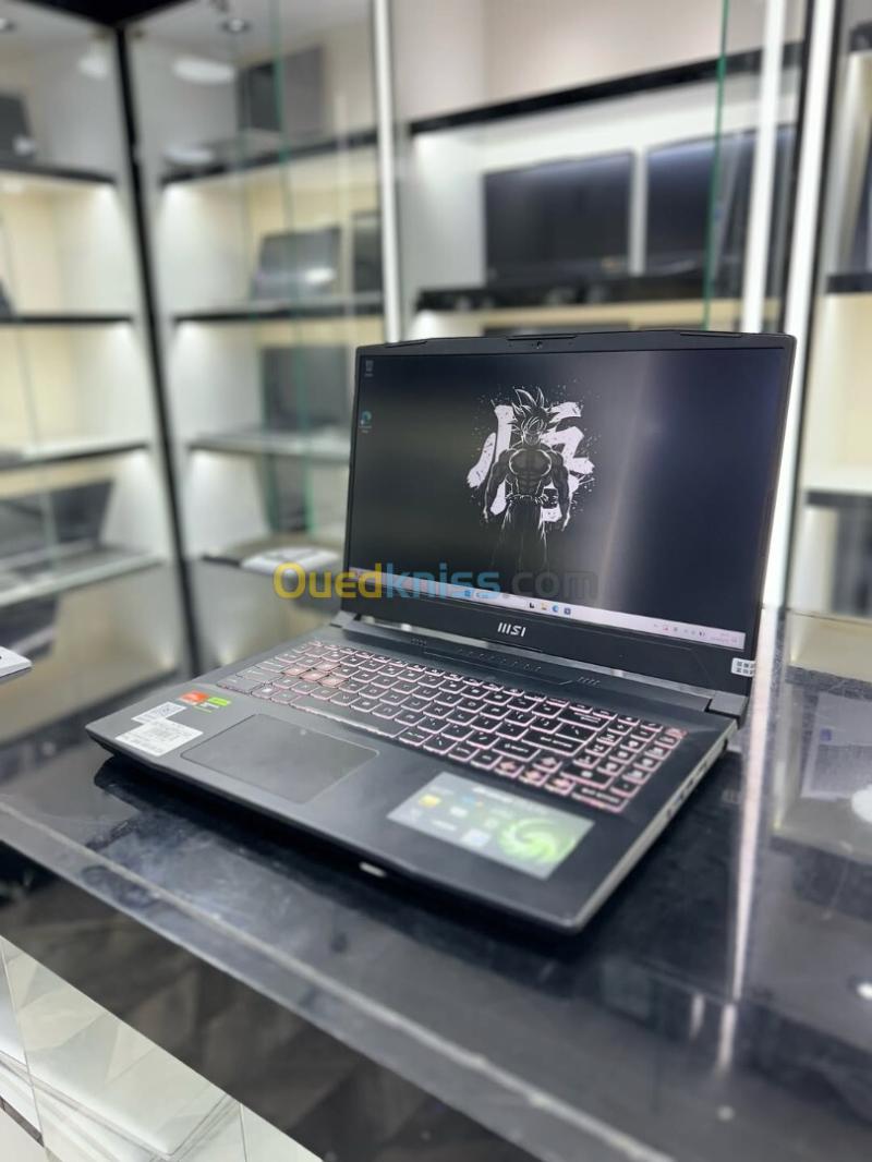 MSi BRAVO 15 Ryzen 9 7940HS 16GB DDR5 1TB SSD NVME RTX 4060 8GB 144Hz 3