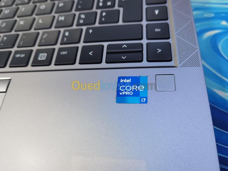 HP ZBOOK FIREFLY 14 G8 I7 11EM 16GB 256SSD 3