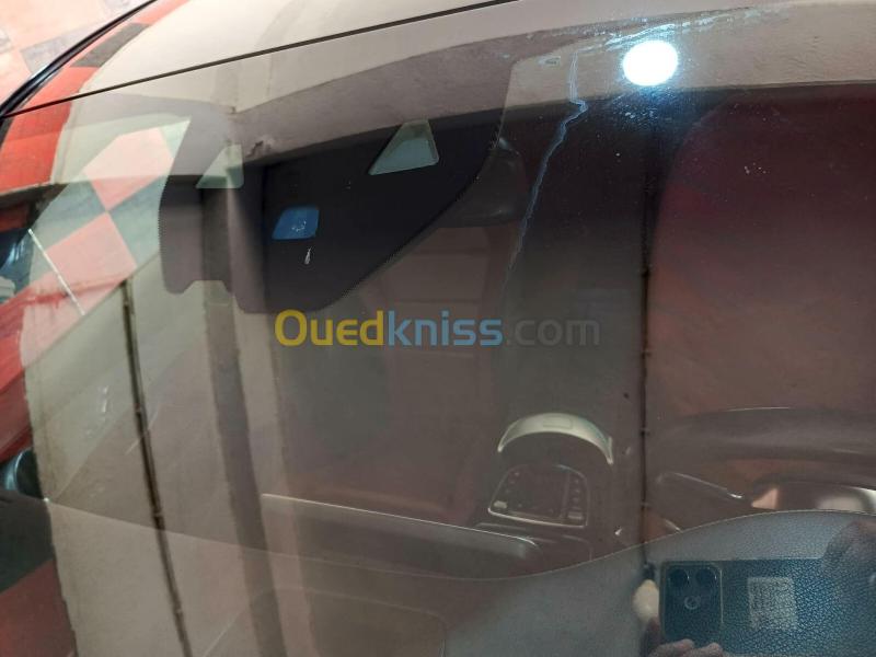 Mercedes GLC 2023 GLC 300 14