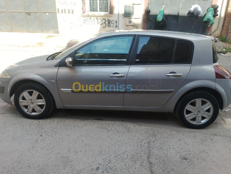 Renault Megane 2 2004 Megane 2 9