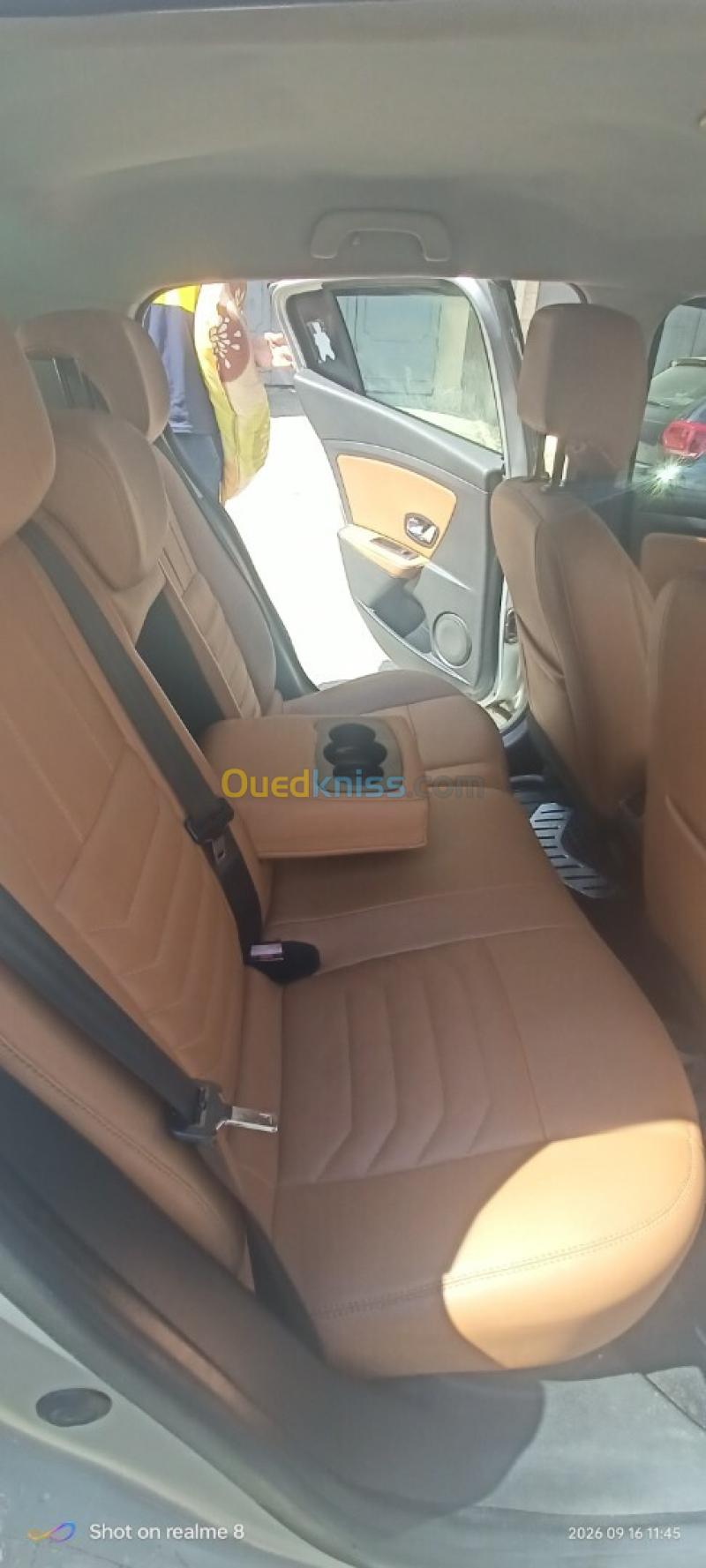 Renault Megane 3 2012 Play 6