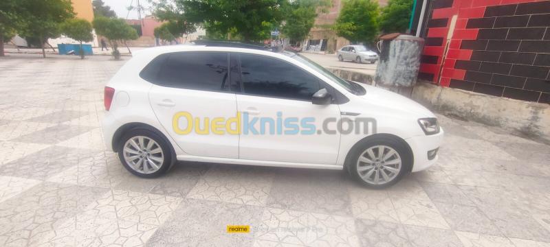 Volkswagen Polo 2014 Life 6