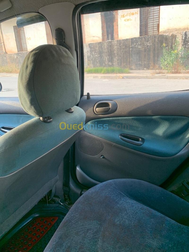 Peugeot 206 2001 206 9