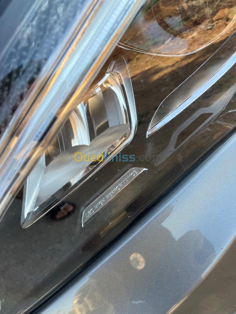 Mercedes Classe A 2020 250 Sport + 16