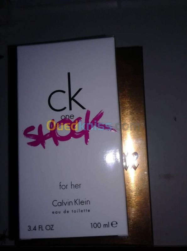  Calvin Klein ck one shock femme