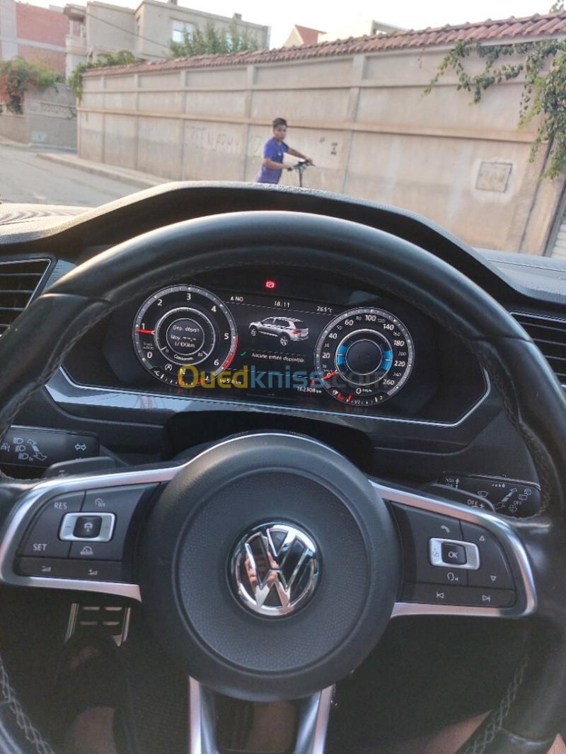 Volkswagen Tiguan 2016 R-Line 32
