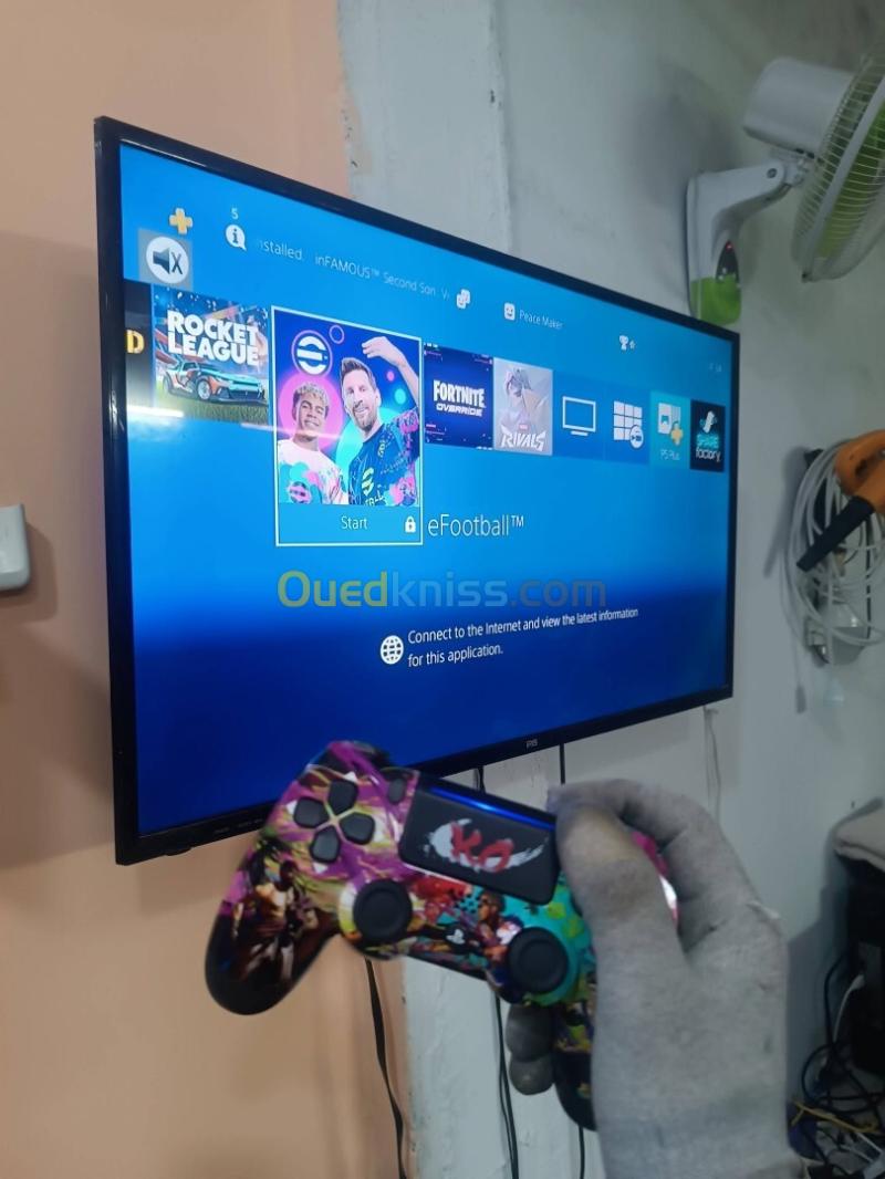 PS4 Online v13.52 500Gb + 1 menette copie. 4