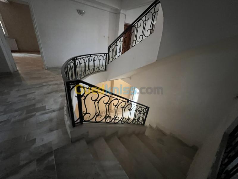 Location Villa Alger Baba hassen 8