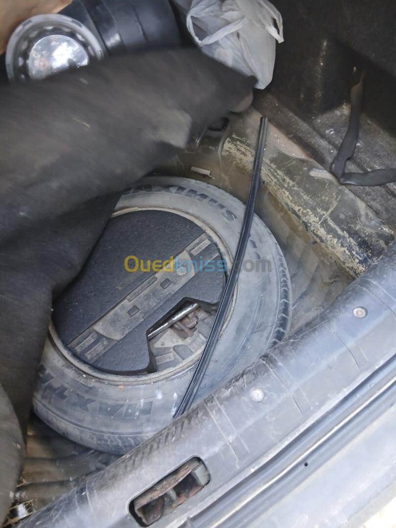 Peugeot 206 Sedan 2008 206 Sedan 8