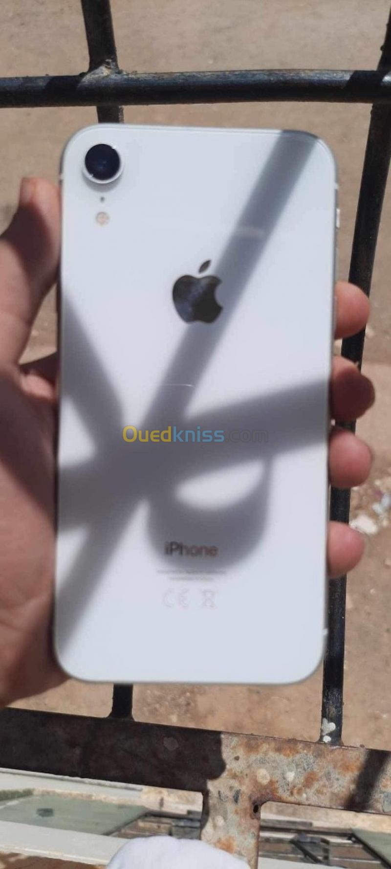 iphone xr white olx