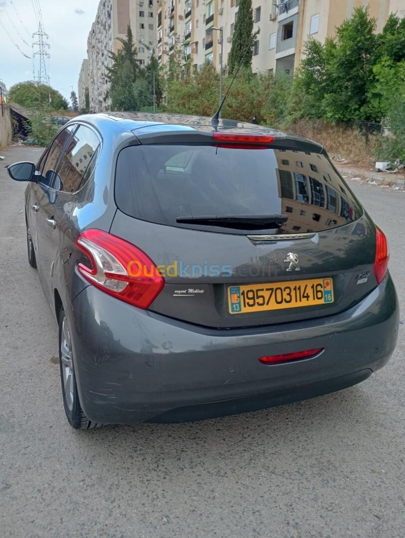 Peugeot 208 2014 Allure 5