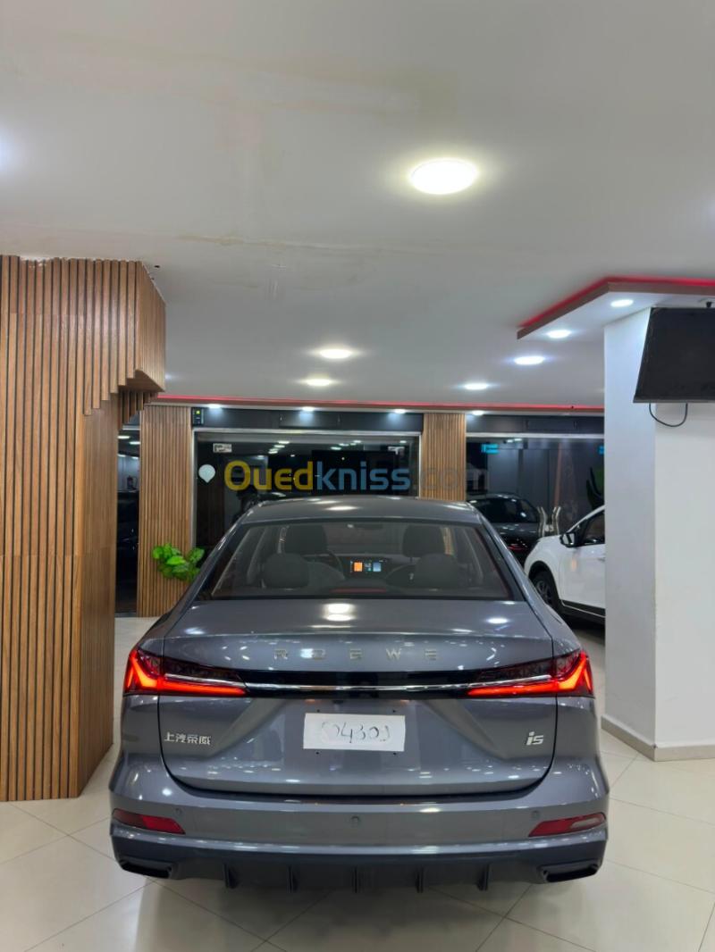 ROEWE i5 2026  3