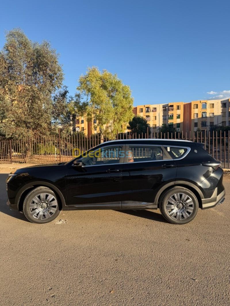 Jetour  X70 PLUS 2026 Luxury Edition 7 places  3