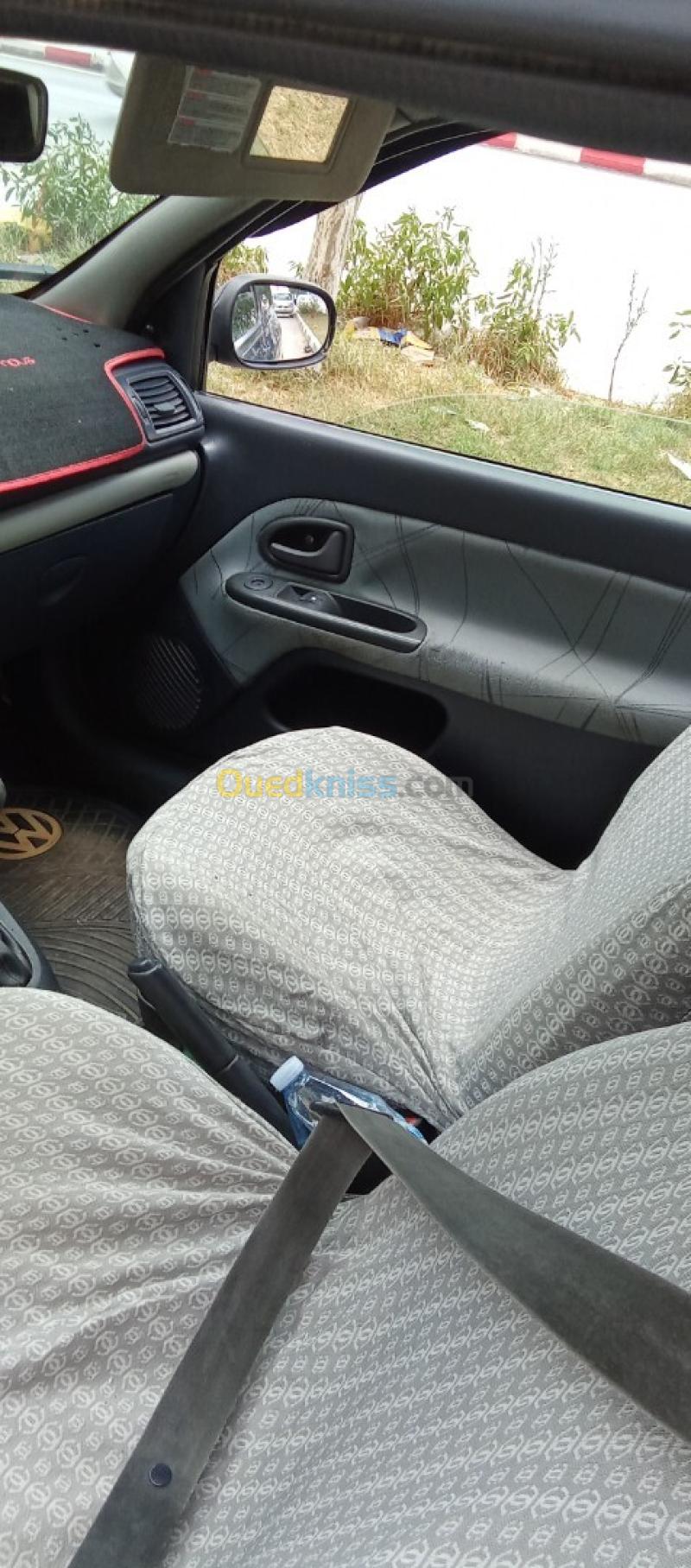 Renault Clio 2 2001 Clio 2 12