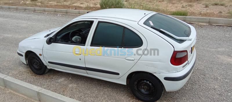 Renault Megane 1 1999 Megane 1 12
