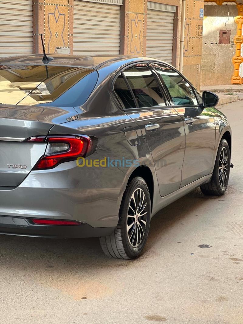 Fiat Tipo Sedan 2024 Urban Plus 11