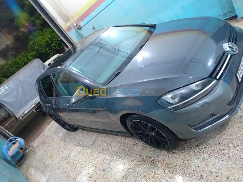 Volkswagen Golf 7 2013 Bleu mention Alger Algérie