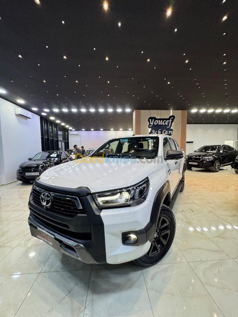Toyota Hilux 2025 Adventure 3