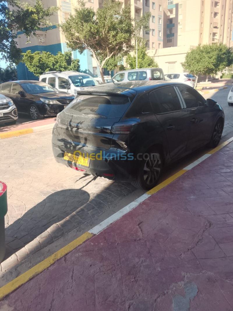 Peugeot 208 2024 Active Pack 7