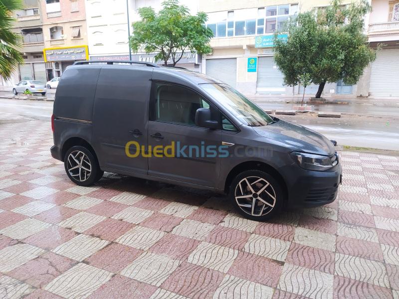 Volkswagen Caddy 2017 Business