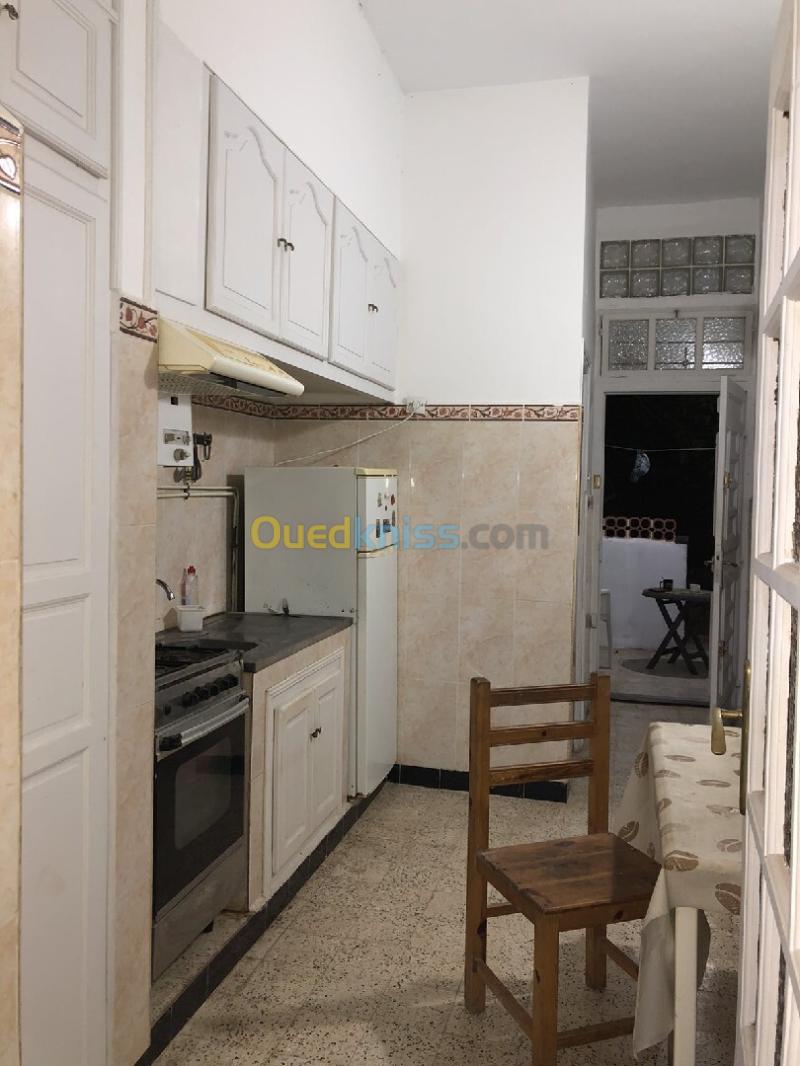 Location Appartement Niveau de villa F2 Alger Bouzareah 3