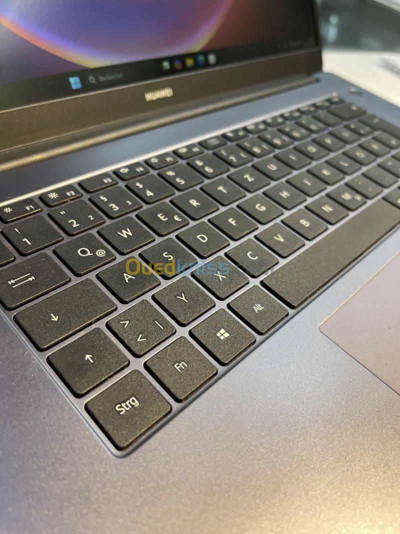 Huawei MateBook 15 i5 11th 16GB 512SSD 4