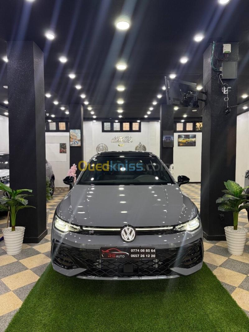 Volkswagen Golf 8 2026 R Black Edition  3