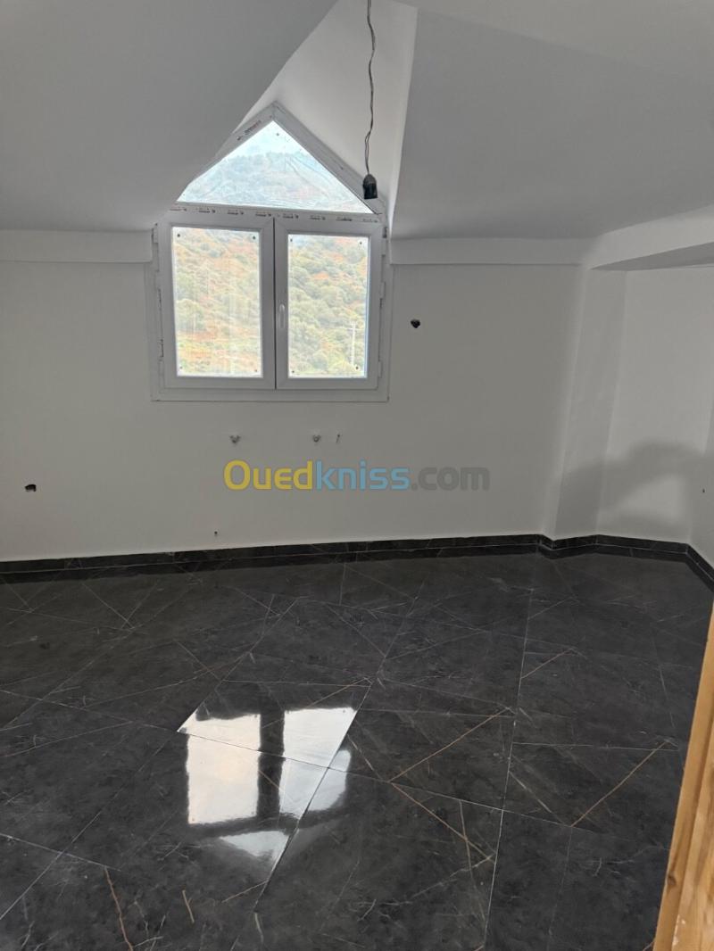 Vente Appartement F5 Bouira Bouira 9