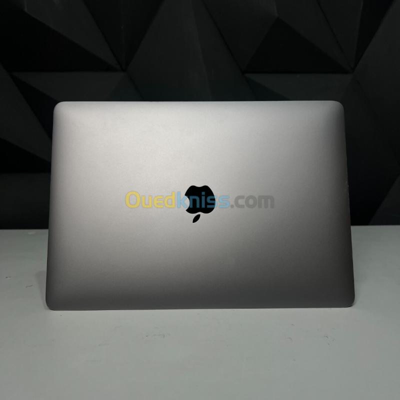 MACBOOK PRO 2020 / INTEL CORE i5 / 16GB / 512GB / 13,3" 4