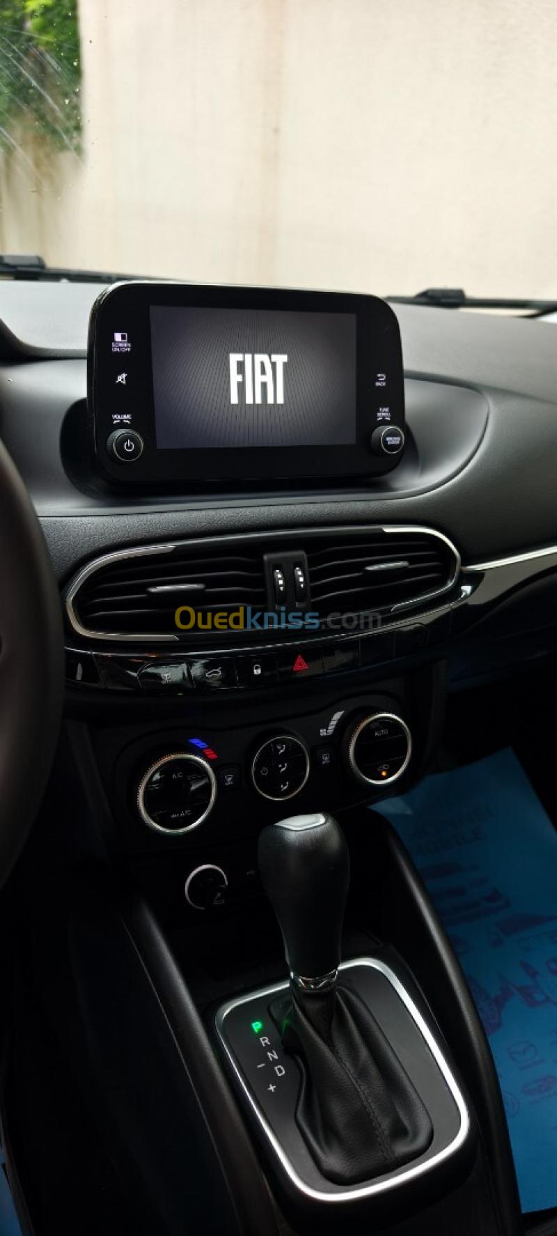 Fiat Tipo Sedan 2024 Urban Plus 7