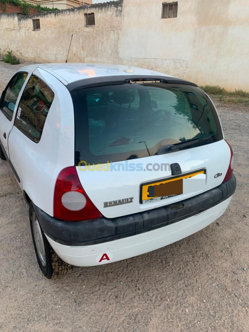 Renault Clio 2 1999  4