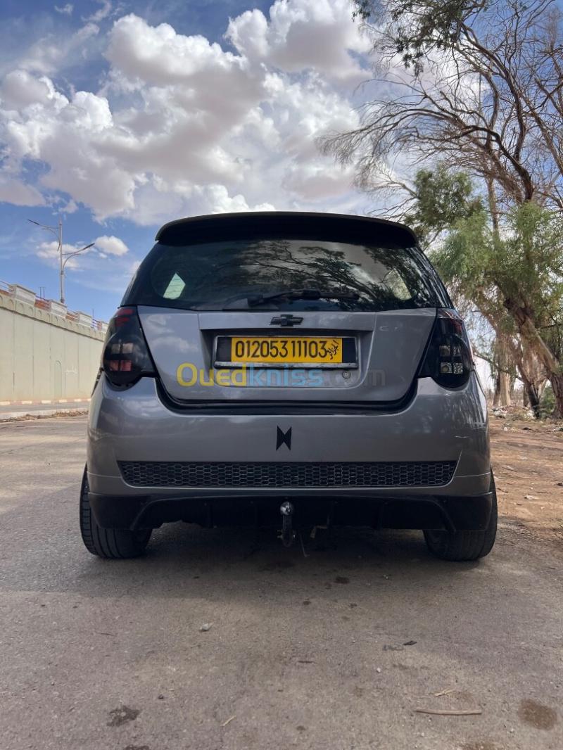 Chevrolet Aveo 5 portes 2011 LS+ 7