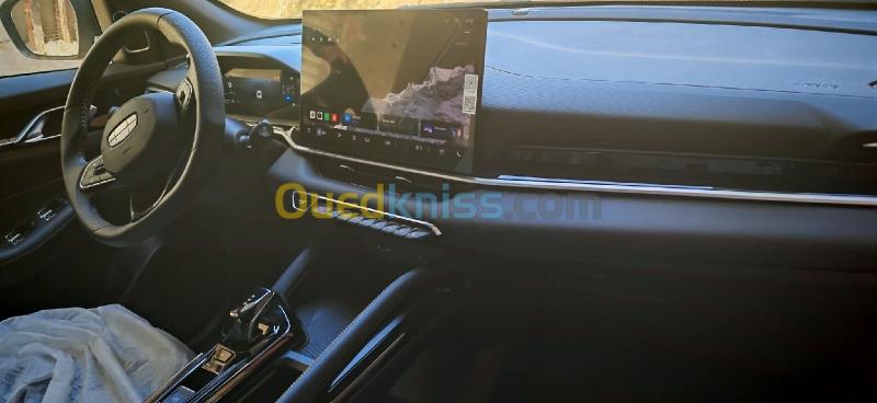 Geely Coolray 2026  6