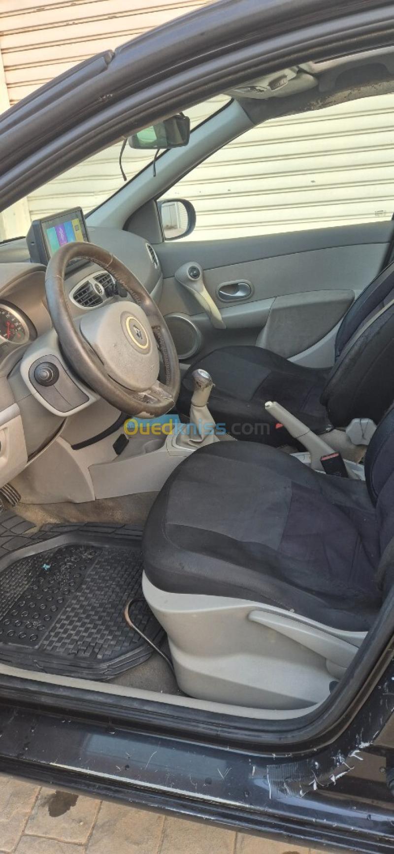 Renault Clio 3 2010 Clio 3 6
