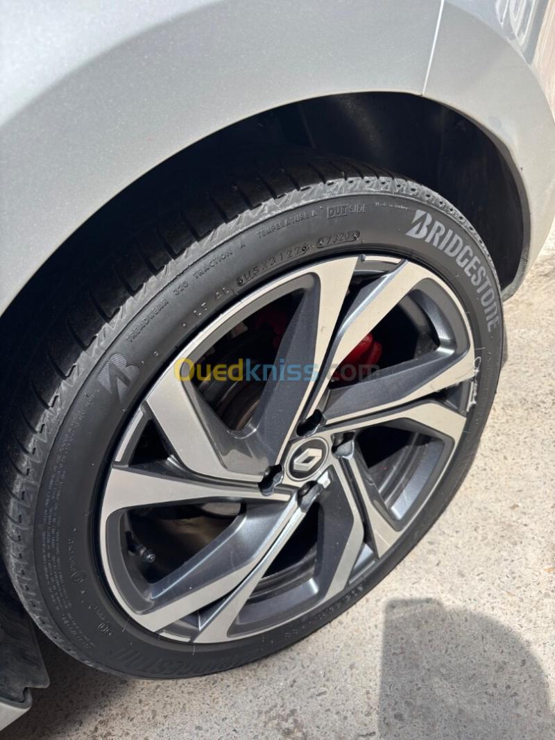 Renault Clio 5  2023 RS Line 6