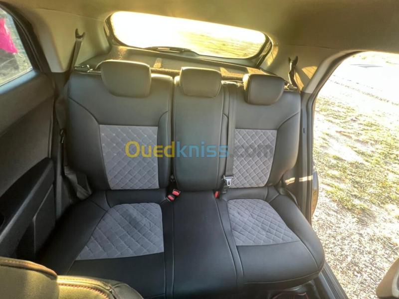 Hyundai Creta 2017 Tout options 14