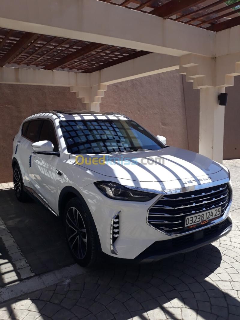 Jetour  X70 PLUS 2024 Luxury 14