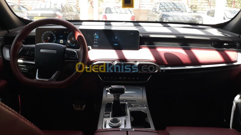 Jetour  X70 PLUS 2024 Luxury 19