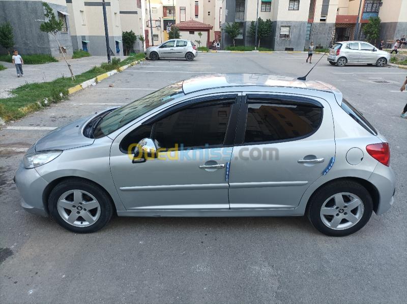 Peugeot 207 2008 207 3