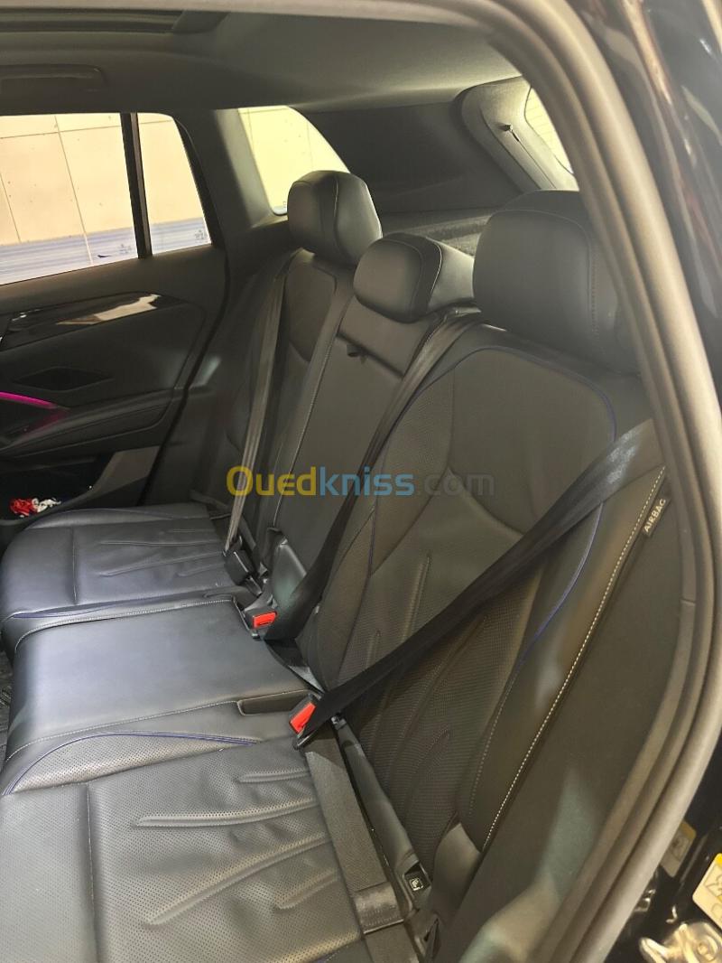 Volkswagen New Tiguan 2025 R-Line 1.5 etsi 7