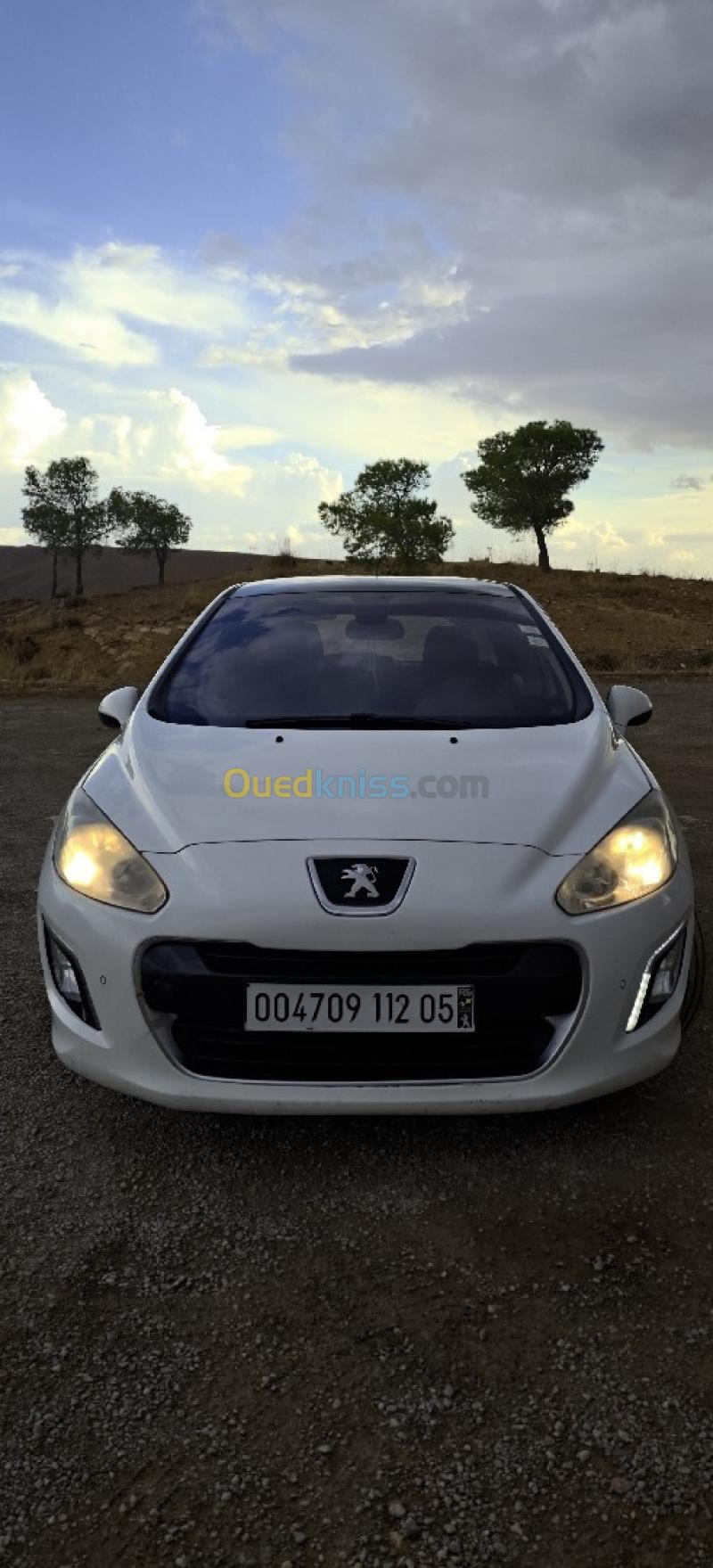 Peugeot 308 2012  5